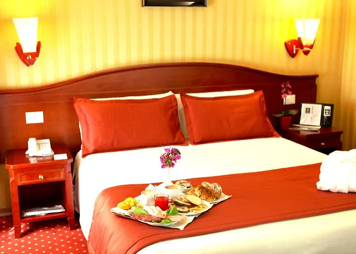 Hotel Augusta Lucilla Palace 4*