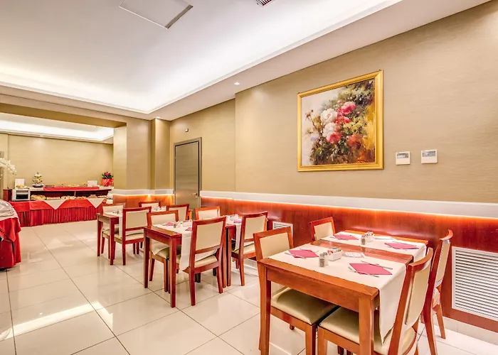 Augusta Lucilla Palace Hotel Roma